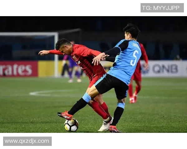 熊本深红与金泽塞维的激烈对决展现足球魅力与团队精神的巅峰较量